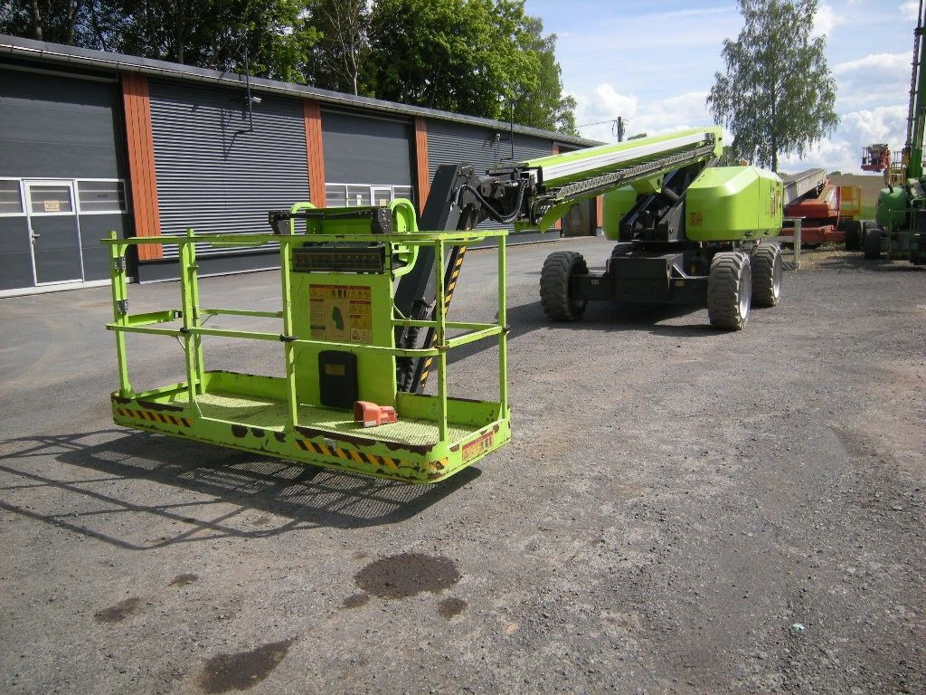 Zoomlion Arbeitsbühne ZT20J, AH 22 m - Emelőkosaras teherautó: 2 kép. Zoomlion Arbeitsbühne ZT20J, AH 22 m - Emelőkosaras teherautó: 2 kép.