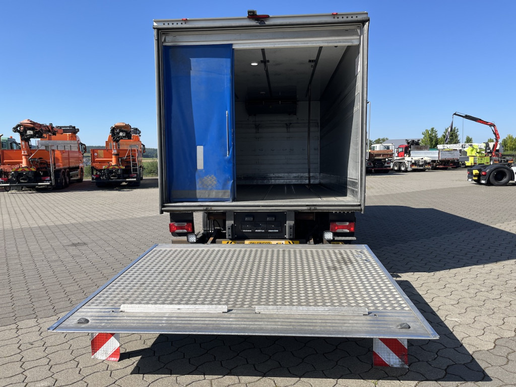 Iveco 70C21 Daily Carrier Supra 550 Frische- Tiefkühl - Kisteherautó: 4 kép. Iveco 70C21 Daily Carrier Supra 550 Frische- Tiefkühl - Kisteherautó: 4 kép.