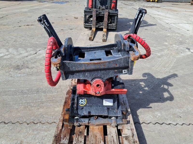 ROTOTILT R4 - Adapterek - Építőipari gépek: 4 kép. ROTOTILT R4 - Adapterek - Építőipari gépek: 4 kép.