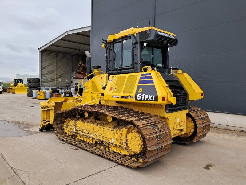 Komatsu D61PXI-24E0 - Buldózer: 4 kép. Komatsu D61PXI-24E0 - Buldózer: 4 kép.