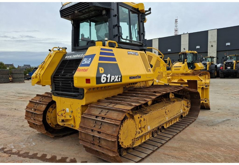 Komatsu D61PXI-24E0 - Buldózer: 4 kép. Komatsu D61PXI-24E0 - Buldózer: 4 kép.