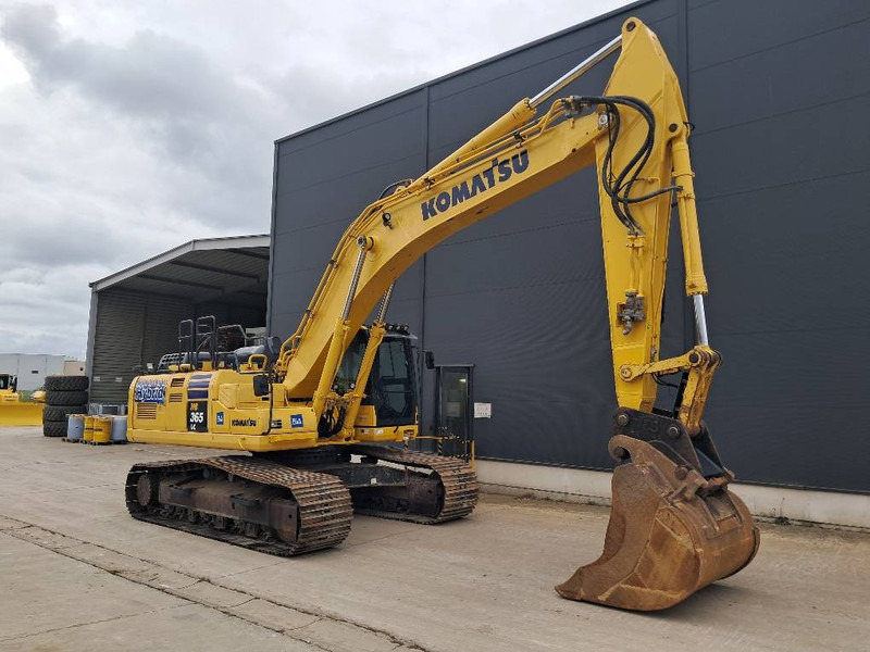 Komatsu HB365LC-3 Hybrid - Lánctalpas kotró: 1 kép. Komatsu HB365LC-3 Hybrid - Lánctalpas kotró: 1 kép.