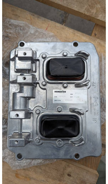 Komatsu PC490LC-11 CONTROLLER ASSY 600-541-1100 - Elektromos rendszer - Építőipari gépek: 1 kép. Komatsu PC490LC-11 CONTROLLER ASSY 600-541-1100 - Elektromos rendszer - Építőipari gépek: 1 kép.