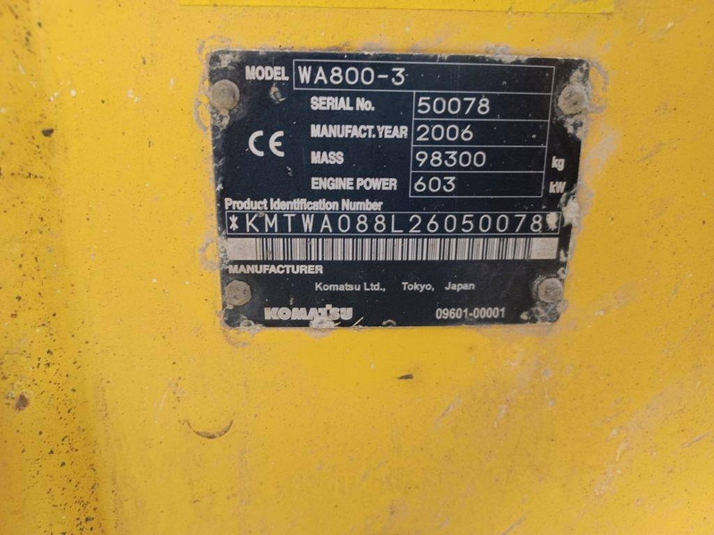 Komatsu WA800-3 - Gumikerekes homlokrakodó: 4 kép. Komatsu WA800-3 - Gumikerekes homlokrakodó: 4 kép.