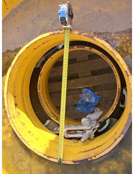 Record 12.4-36 - Gumiabroncsok és felnik - Építőipari gépek: 5 kép. Record 12.4-36 - Gumiabroncsok és felnik - Építőipari gépek: 5 kép.