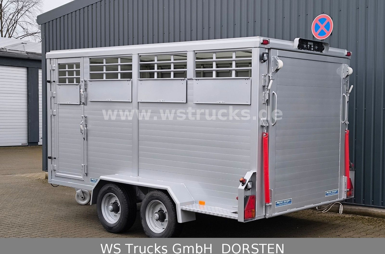 Menke-Janzen Menke Tandem 3,5 to Vollalu " Neu" Viehanhänger - Pótkocsi állatszállító: 3 kép. Menke-Janzen Menke Tandem 3,5 to Vollalu " Neu" Viehanhänger - Pótkocsi állatszállító: 3 kép.