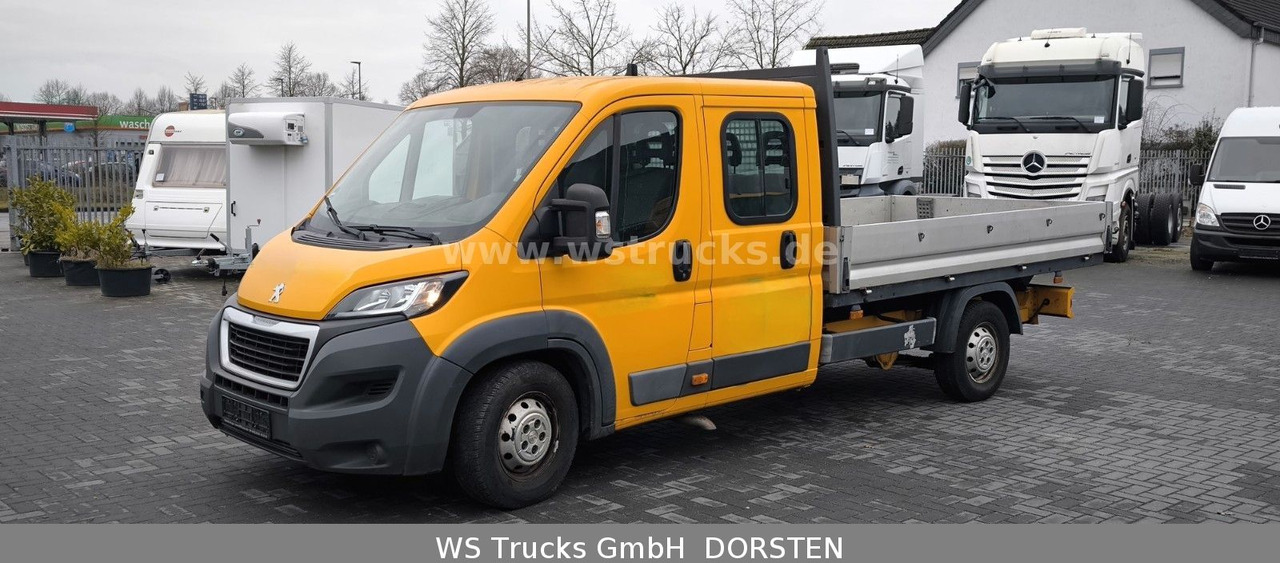 Peugeot Boxer HDi Doppelkabine - Autó: 2 kép. Peugeot Boxer HDi Doppelkabine - Autó: 2 kép.