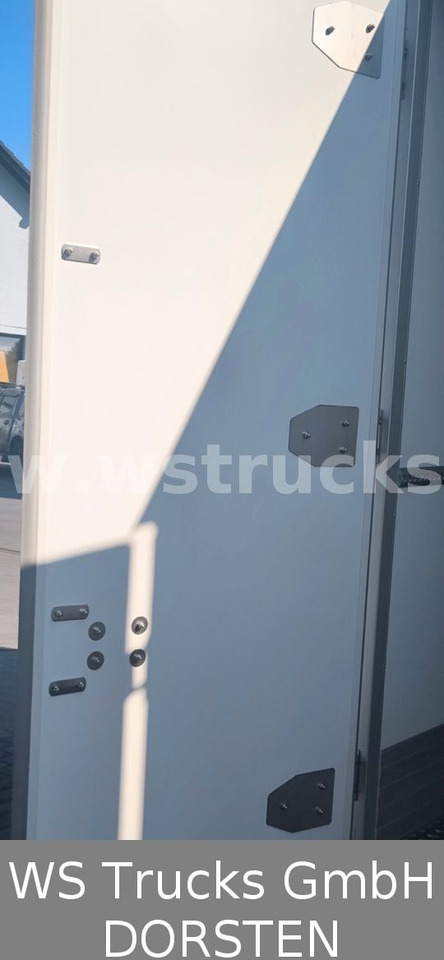 Rohrbahn 230 volt Neu Spezial  Sonder - Pótkocsi hűtős: 5 kép. Rohrbahn 230 volt Neu Spezial  Sonder - Pótkocsi hűtős: 5 kép.