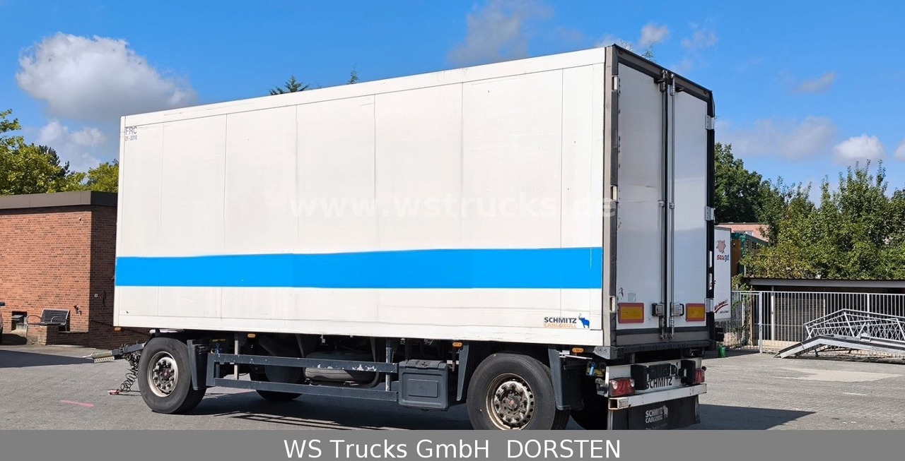 Schmitz Cargobull KO18 Maxima 1000 Rohrbahn Fleisch - Pótkocsi hűtős: 3 kép. Schmitz Cargobull KO18 Maxima 1000 Rohrbahn Fleisch - Pótkocsi hűtős: 3 kép.