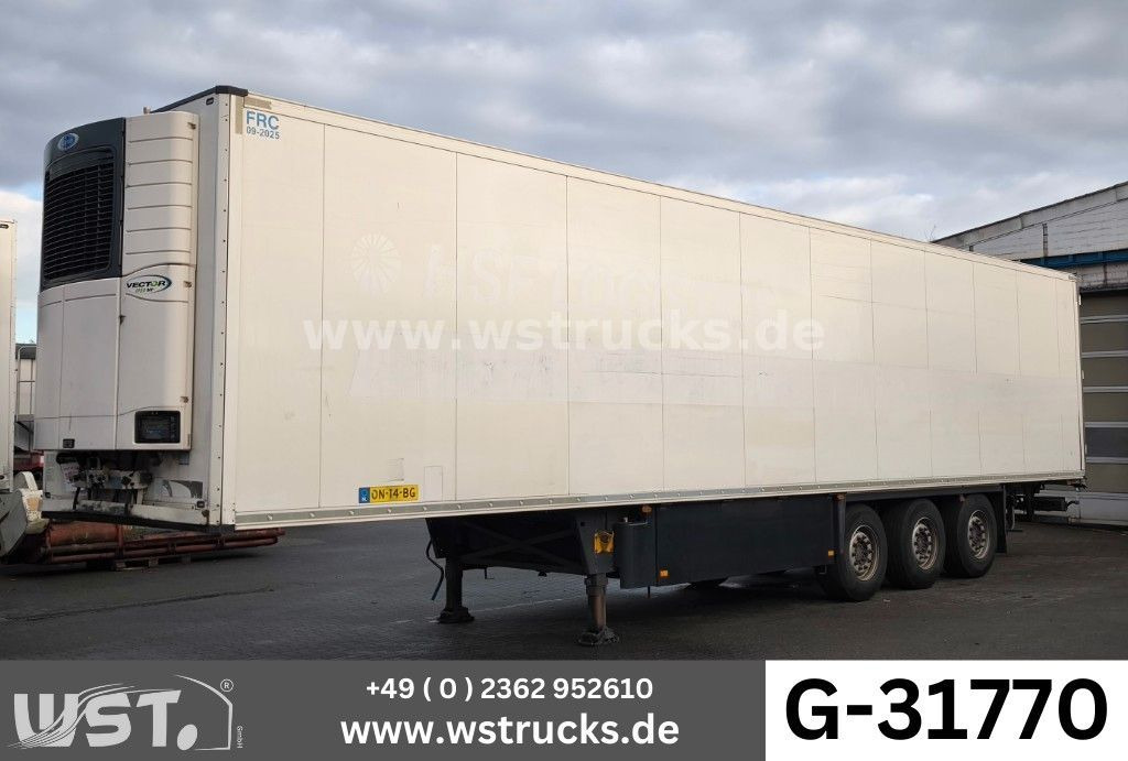 Schmitz Cargobull SKO 24 Kühlauflieger | Rohrbahn Vector 1950Mt - Félpótkocsi hűtős: 1 kép. Schmitz Cargobull SKO 24 Kühlauflieger | Rohrbahn Vector 1950Mt - Félpótkocsi hűtős: 1 kép.