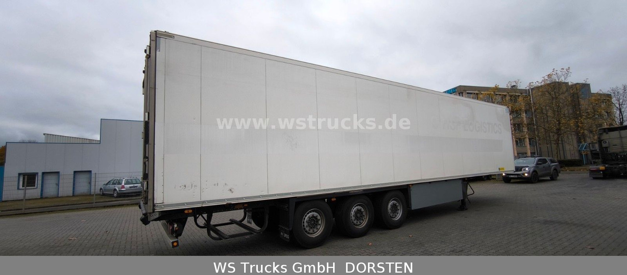 Schmitz Cargobull SKO 24 Kühlauflieger | Rohrbahn Vector 1950Mt - Félpótkocsi hűtős: 5 kép. Schmitz Cargobull SKO 24 Kühlauflieger | Rohrbahn Vector 1950Mt - Félpótkocsi hűtős: 5 kép.