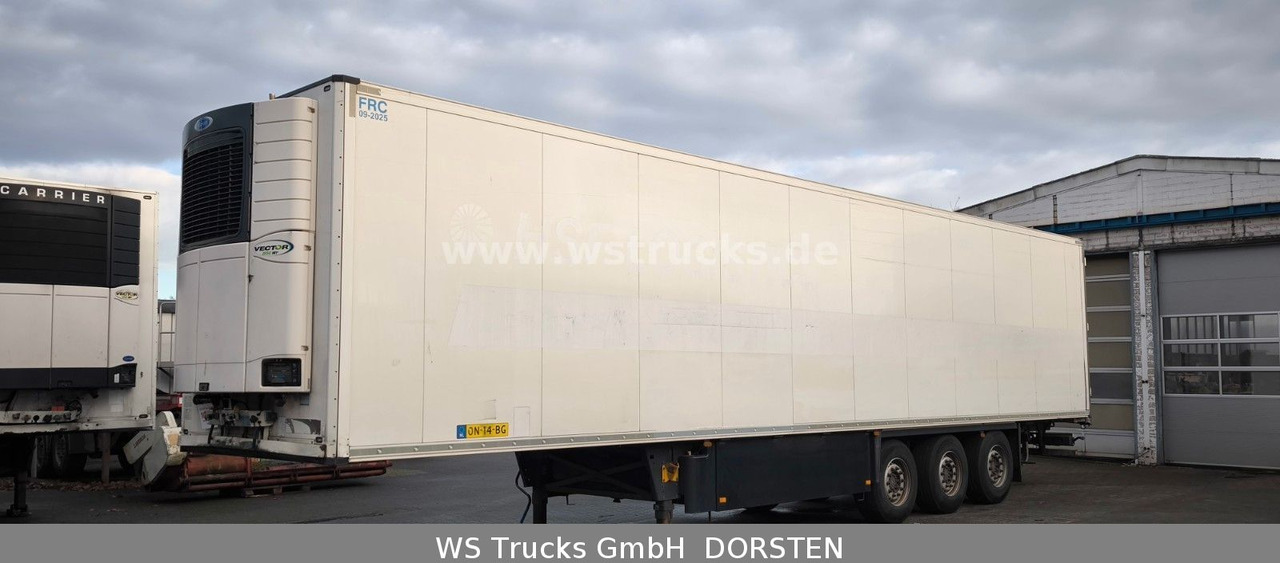 Schmitz Cargobull SKO 24 Kühlauflieger | Rohrbahn Vector 1950Mt - Félpótkocsi hűtős: 2 kép. Schmitz Cargobull SKO 24 Kühlauflieger | Rohrbahn Vector 1950Mt - Félpótkocsi hűtős: 2 kép.