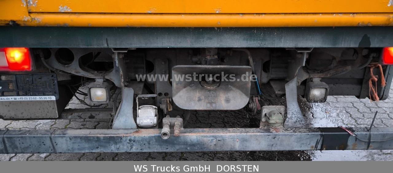 Volvo FM 260 mit KABA 2 Stock Vollalu Viehtransporter - Lószállító kamion: 5 kép. Volvo FM 260 mit KABA 2 Stock Vollalu Viehtransporter - Lószállító kamion: 5 kép.
