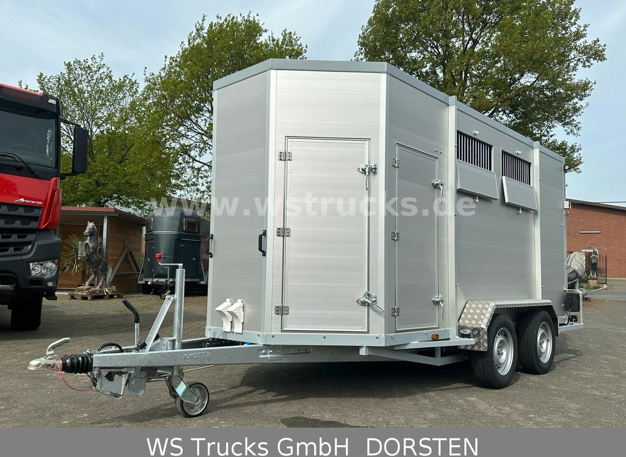 WST Edition Schlacht mit Seilwinde Viehanhänger - Pótkocsi állatszállító: 3 kép. WST Edition Schlacht mit Seilwinde Viehanhänger - Pótkocsi állatszállító: 3 kép.