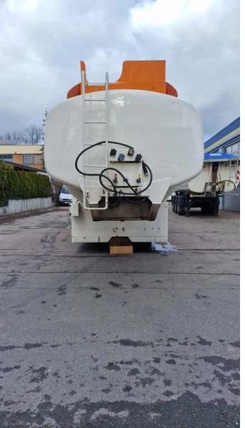 Diversen TSA Diesel Heizöl 6 Kammern 35.5 m³ Zählwerk TKZ A Schwelm TSA Diesel Heizöl 6 Kammern 35.5 m³ Zählwerk TKZ ABS - Tartályos félpótkocsi: 2 kép. Diversen TSA Diesel Heizöl 6 Kammern 35.5 m³ Zählwerk TKZ A Schwelm TSA Diesel Heizöl 6 Kammern 35.5 m³ Zählwerk TKZ ABS - Tartályos félpótkocsi: 2 kép.