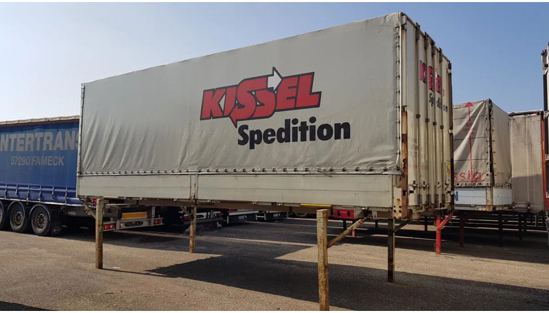 Krone 2 x 7,45m XL12642 Wechselbrücken Planen 2 x 7,45m XL12642 Wechselbrücken Planen - Ponyvás felépítmény: 2 kép. Krone 2 x 7,45m XL12642 Wechselbrücken Planen 2 x 7,45m XL12642 Wechselbrücken Planen - Ponyvás felépítmény: 2 kép.