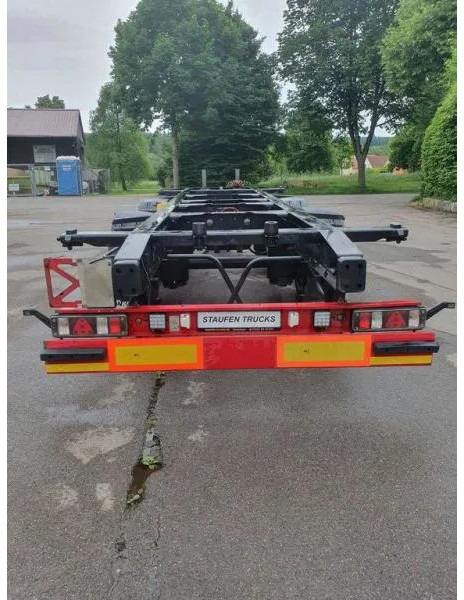 Krone Tandem Standard Lafette tiefgekuppelt 2-Achs Tandem Standard Lafette tiefgekuppelt TÜV NEU! - Pótkocsi cserefelépítményes: 5 kép. Krone Tandem Standard Lafette tiefgekuppelt 2-Achs Tandem Standard Lafette tiefgekuppelt TÜV NEU! - Pótkocsi cserefelépítményes: 5 kép.