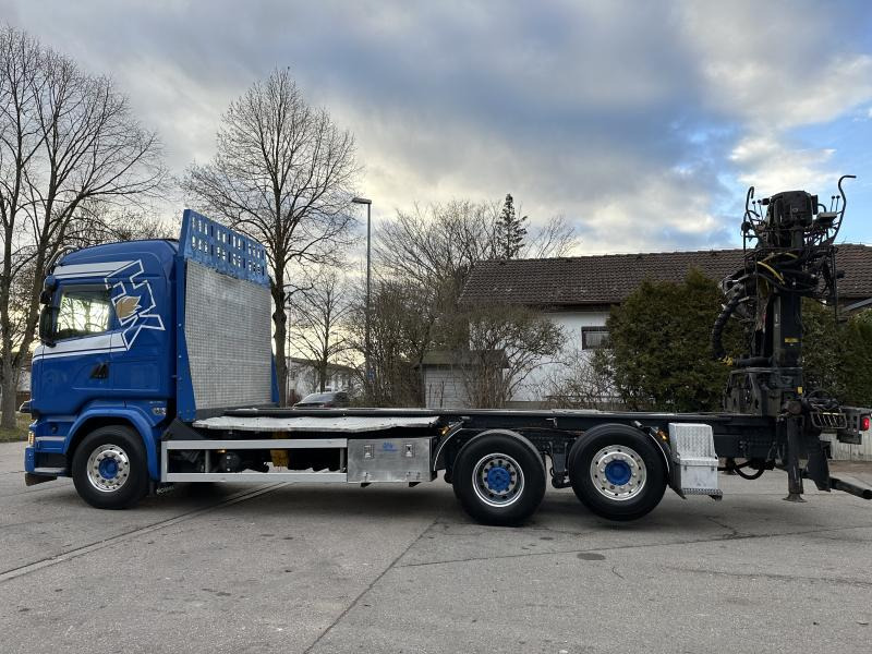 Scania 6x2 Kurzholz LOGLIFT 125 ZT 93 - Rönkszállító teherautó: 3 kép. Scania 6x2 Kurzholz LOGLIFT 125 ZT 93 - Rönkszállító teherautó: 3 kép.