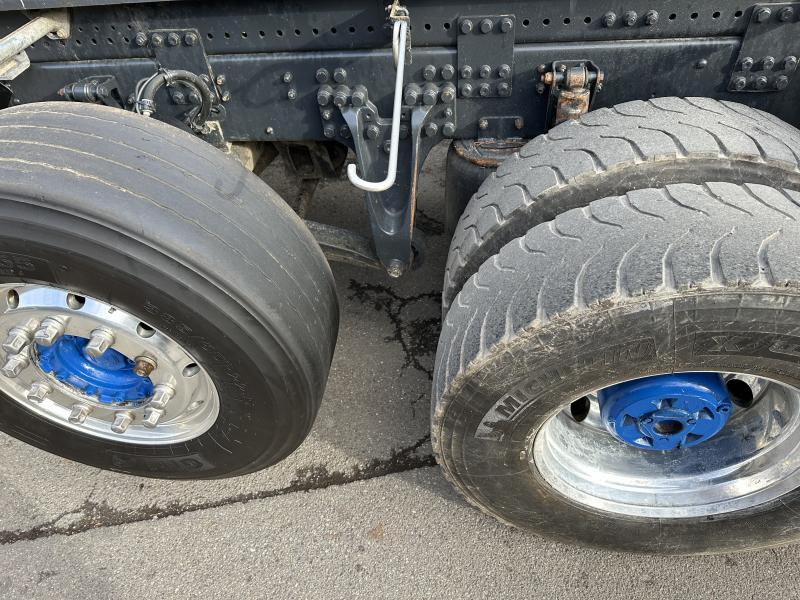 Rönkszállító teherautó Scania 6x2 Kurzholz LOGLIFT 125 ZT 93: 14 kép.