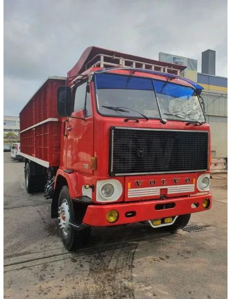 Volvo F 89 IC 4X2 Muldenkipper Kipper Oldtimer - Billenőplatós teherautó: 3 kép. Volvo F 89 IC 4X2 Muldenkipper Kipper Oldtimer - Billenőplatós teherautó: 3 kép.