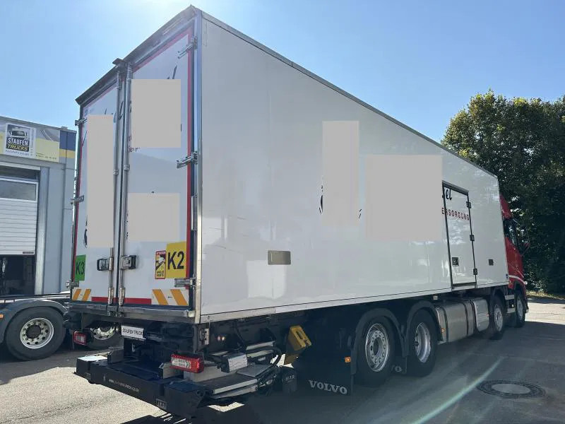 Volvo FH 16 550XL*8x2*Tief Kühlkoffer*ThermoKing*LBW - Hűtős teherautó: 5 kép. Volvo FH 16 550XL*8x2*Tief Kühlkoffer*ThermoKing*LBW - Hűtős teherautó: 5 kép.