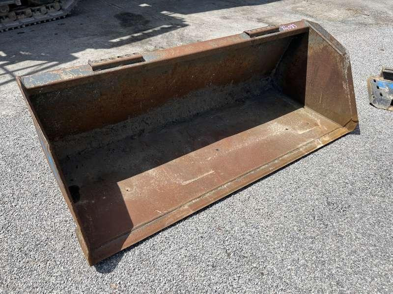 1700mm - Rakodókanál: 1 kép. 1700mm - Rakodókanál: 1 kép.