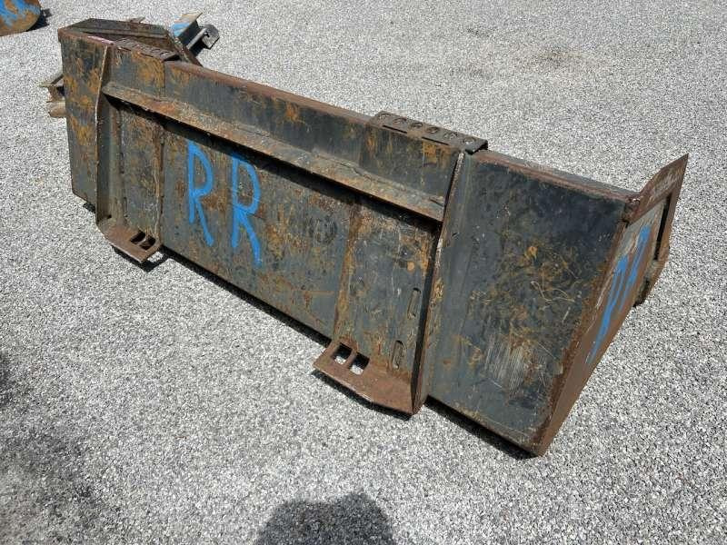 1700mm - Rakodókanál: 5 kép. 1700mm - Rakodókanál: 5 kép.
