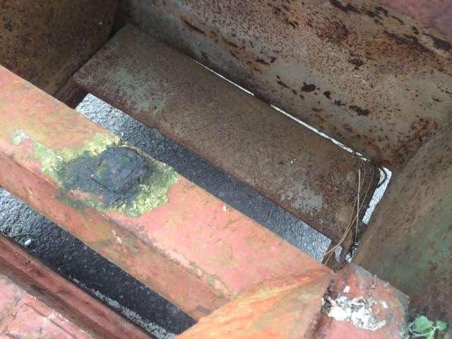 CASE 600mm - ejecteurs - Polip kanál: 5 kép. CASE 600mm - ejecteurs - Polip kanál: 5 kép.