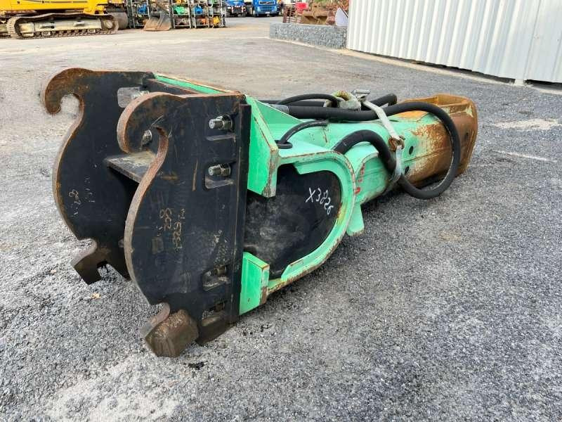 MONTABERT V1800 (20-35 Tonnes) - Hidraulikus törőfej - Építőipari gépek: 5 kép. MONTABERT V1800 (20-35 Tonnes) - Hidraulikus törőfej - Építőipari gépek: 5 kép.