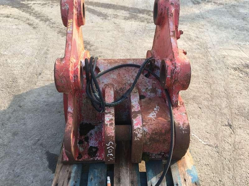 WIMMER A-LOCK 5 - Gyorscsatlakozó - Építőipari gépek: 4 kép. WIMMER A-LOCK 5 - Gyorscsatlakozó - Építőipari gépek: 4 kép.