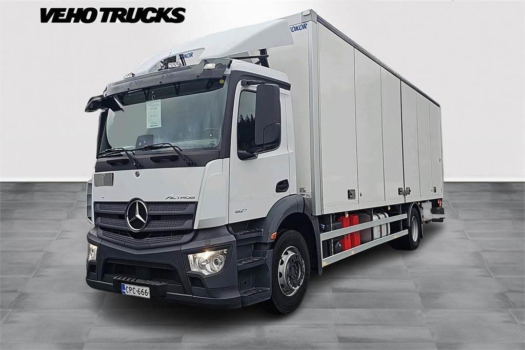 Mercedes-Benz ACTROS 5 SM 1827 L KSA - Dobozos felépítményű teherautó: 1 kép. Mercedes-Benz ACTROS 5 SM 1827 L KSA - Dobozos felépítményű teherautó: 1 kép.