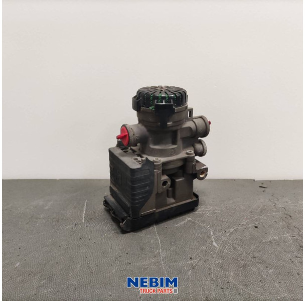 Renault Renault - 7422225564 - Modulator - Alkatrész - Teherautó: 2 kép. Renault Renault - 7422225564 - Modulator - Alkatrész - Teherautó: 2 kép.