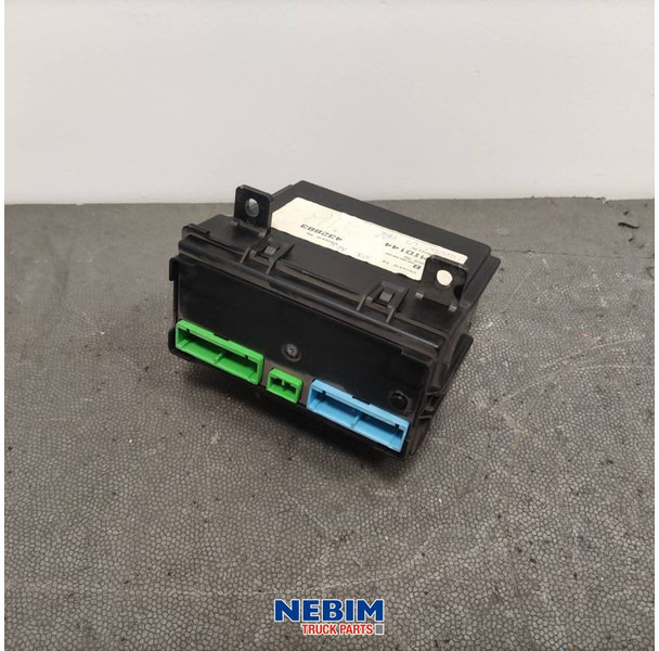 Volvo Volvo - 20758798 - Regeleenheid VECU - Alkatrész - Teherautó: 2 kép. Volvo Volvo - 20758798 - Regeleenheid VECU - Alkatrész - Teherautó: 2 kép.