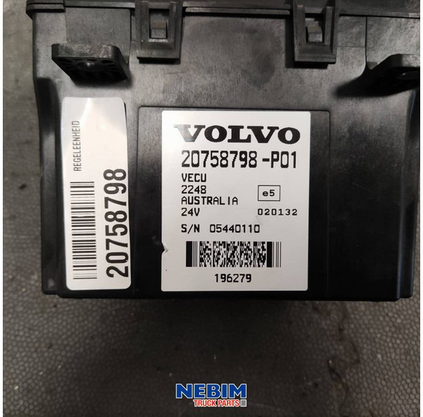 Volvo Volvo - 20758798 - Regeleenheid VECU - Alkatrész - Teherautó: 4 kép. Volvo Volvo - 20758798 - Regeleenheid VECU - Alkatrész - Teherautó: 4 kép.