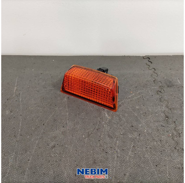 Volvo Volvo - 20826213 - Knipperlicht FH / FM rechts - Alkatrész - Teherautó: 1 kép. Volvo Volvo - 20826213 - Knipperlicht FH / FM rechts - Alkatrész - Teherautó: 1 kép.