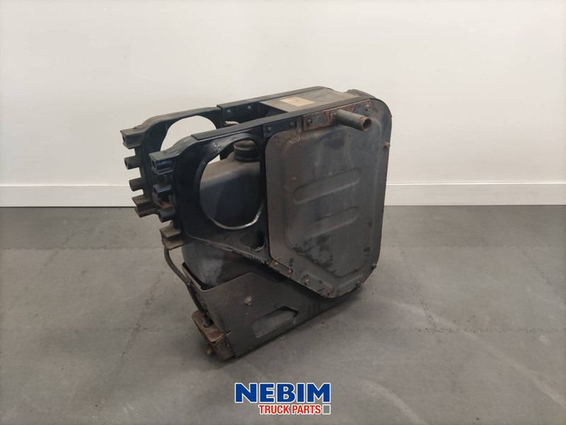 Volvo Volvo - 20856473 - Adblue tank 60L - Alkatrész - Teherautó: 2 kép. Volvo Volvo - 20856473 - Adblue tank 60L - Alkatrész - Teherautó: 2 kép.