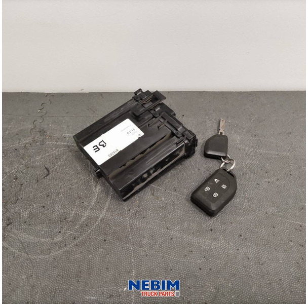 Volvo Volvo - 21930659 - Regeleenheid CIOM FH4 - Alkatrész - Teherautó: 2 kép. Volvo Volvo - 21930659 - Regeleenheid CIOM FH4 - Alkatrész - Teherautó: 2 kép.