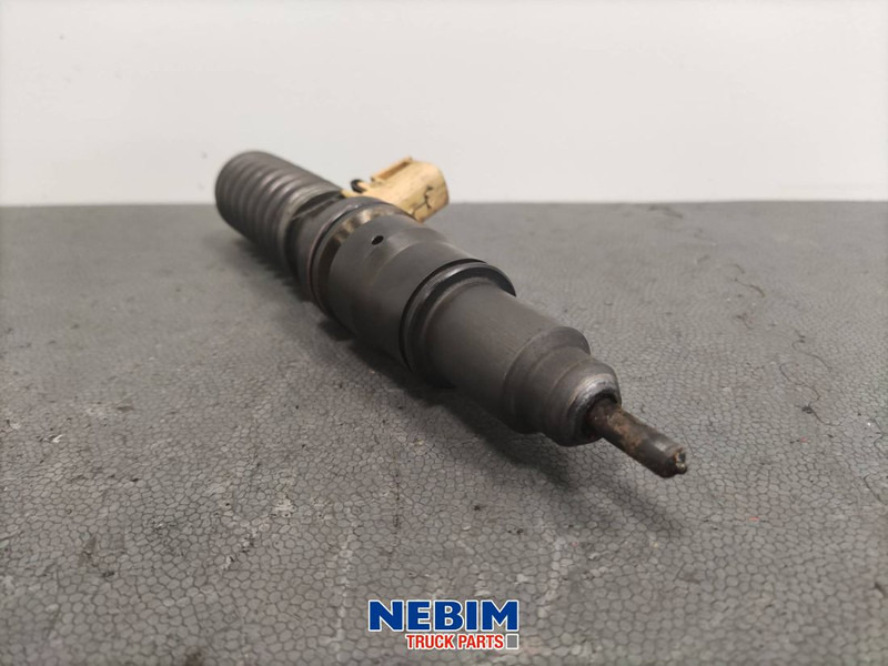 Volvo Volvo - 21977909 - Injector FH4 / FM4 D13K 420 / 460 - Alkatrész - Teherautó: 3 kép. Volvo Volvo - 21977909 - Injector FH4 / FM4 D13K 420 / 460 - Alkatrész - Teherautó: 3 kép.