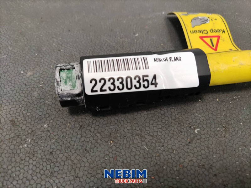 Volvo Volvo - 22330354 - Adblue slang - Alkatrész - Teherautó: 3 kép. Volvo Volvo - 22330354 - Adblue slang - Alkatrész - Teherautó: 3 kép.