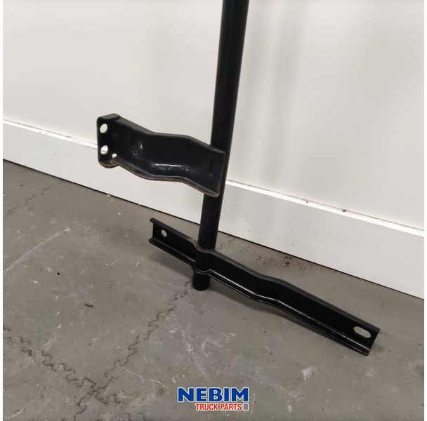 Volvo Volvo - 82429293 - Zijfender steun FH4 rechts - Alkatrész - Teherautó: 3 kép. Volvo Volvo - 82429293 - Zijfender steun FH4 rechts - Alkatrész - Teherautó: 3 kép.