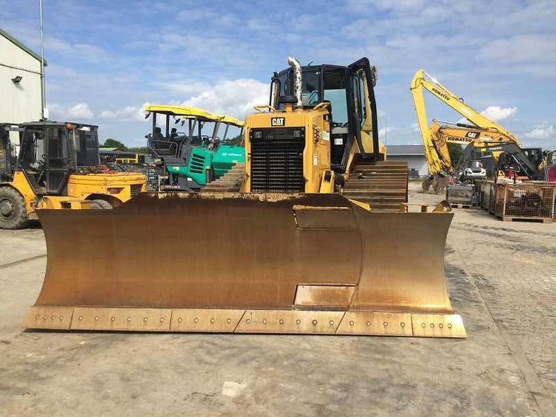 Cat D 6 N LGP MIETE / RENTAL (12000962) - Buldózer: 2 kép. Cat D 6 N LGP MIETE / RENTAL (12000962) - Buldózer: 2 kép.