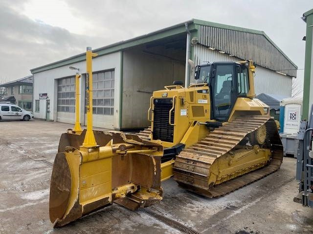 Cat D 6 N LGP Trimble GPS MIETE / RENTAL (12001425) - Buldózer: 1 kép. Cat D 6 N LGP Trimble GPS MIETE / RENTAL (12001425) - Buldózer: 1 kép.