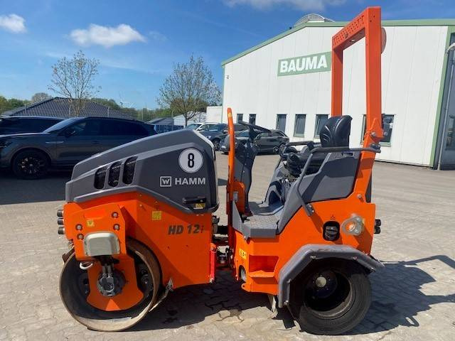 Hamm HD 12i VT MIETE / RENTAL - Kombihenger: 1 kép. Hamm HD 12i VT MIETE / RENTAL - Kombihenger: 1 kép.