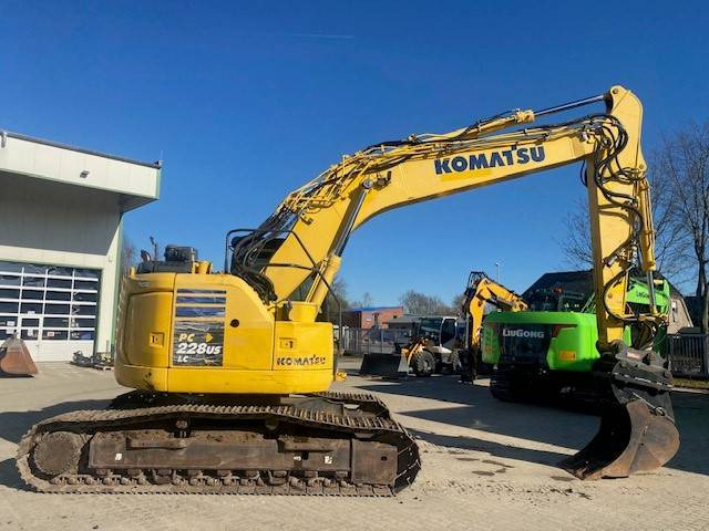 Komatsu PC 228 USLC-10 (12005338) - Lánctalpas kotró: 5 kép. Komatsu PC 228 USLC-10 (12005338) - Lánctalpas kotró: 5 kép.