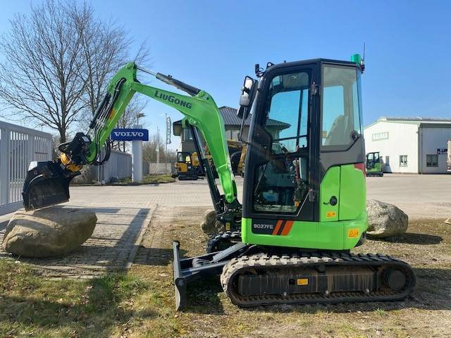 LIUGONG 9027 FE Electric, SW OQ 30 (12005252) - Minikotró: 2 kép. LIUGONG 9027 FE Electric, SW OQ 30 (12005252) - Minikotró: 2 kép.