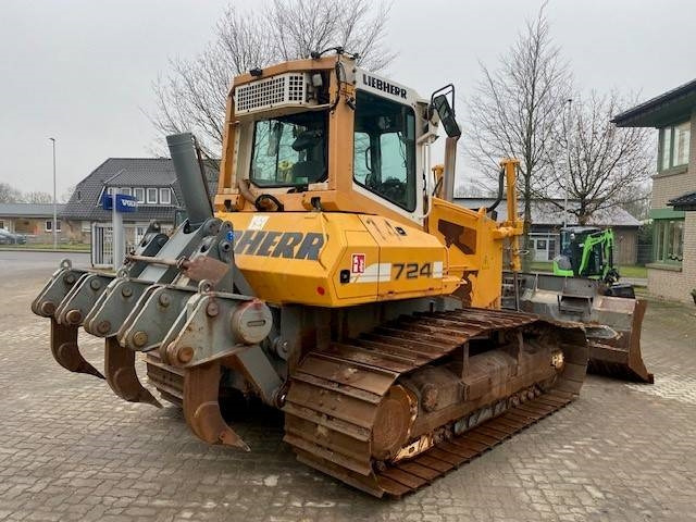 Liebherr PR 724 LGP (12005254) - Buldózer: 5 kép. Liebherr PR 724 LGP (12005254) - Buldózer: 5 kép.