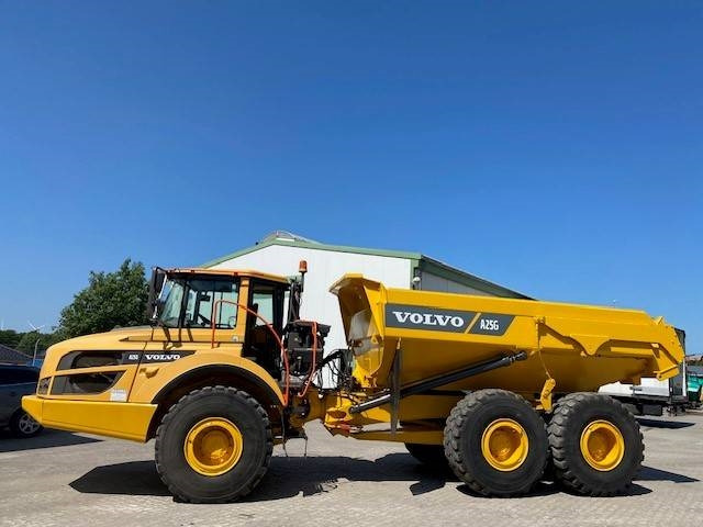 Volvo A 25 G MIETE / RENTAL (12000739) - Csuklós dömper: 2 kép. Volvo A 25 G MIETE / RENTAL (12000739) - Csuklós dömper: 2 kép.