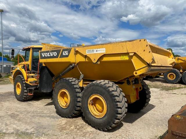 Volvo A 25 G MIETE / RENTAL (12001036) - Csuklós dömper: 3 kép. Volvo A 25 G MIETE / RENTAL (12001036) - Csuklós dömper: 3 kép.