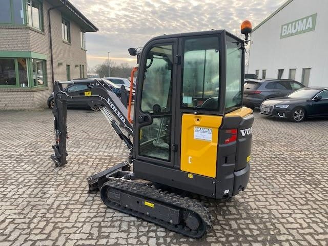 Volvo EC 20 E MIETE / RENTAL (12001812) - Minikotró: 3 kép. Volvo EC 20 E MIETE / RENTAL (12001812) - Minikotró: 3 kép.
