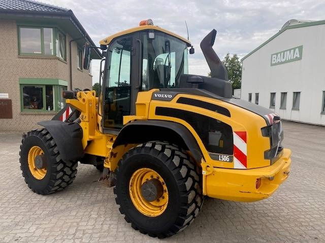 Volvo L 50 GS 35 km/h, new transmission (12005091) - Gumikerekes homlokrakodó: 3 kép. Volvo L 50 GS 35 km/h, new transmission (12005091) - Gumikerekes homlokrakodó: 3 kép.